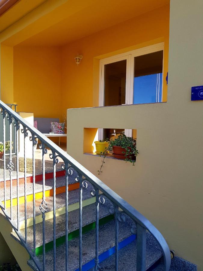 B&B L'Arcobaleno Pula Bagian luar foto